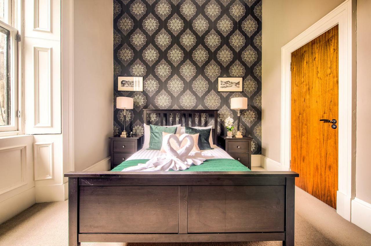 32 Victoria Crescent Road Appartement Glasgow Buitenkant foto