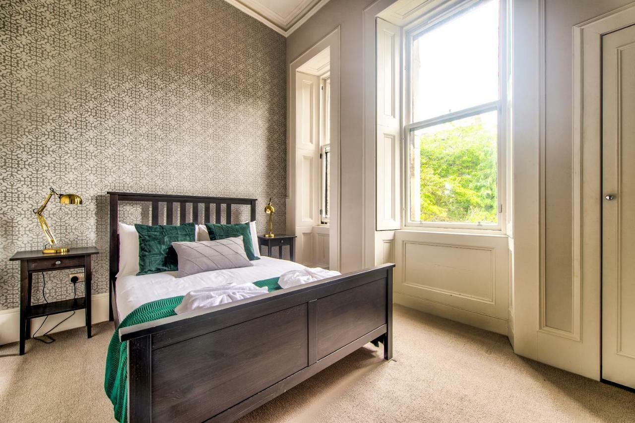 32 Victoria Crescent Road Appartement Glasgow Buitenkant foto